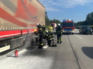 B2 - Feuer/Rauch Lkw