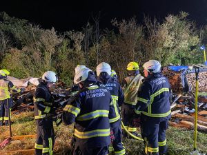 B2 - Feuer/Rauch Busch/Hecke