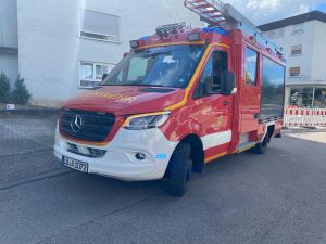 H1 - Pers. eingeschl. Aufzug