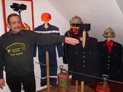 museum_12_01_12k