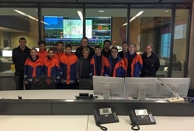 Jugendfeuerwehr bei der Integrierten Leitstelle in Stuttgart