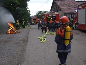 Jugendfeuerwehr während des 24h Projekts