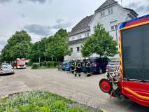 2744-2025_05_06_H1_3